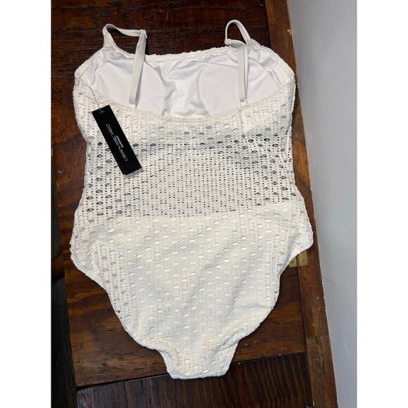 Carmen Marc Valvo Scoop Neck One Piece Swimsuit - Living Paradise White - Picture 2 of 5